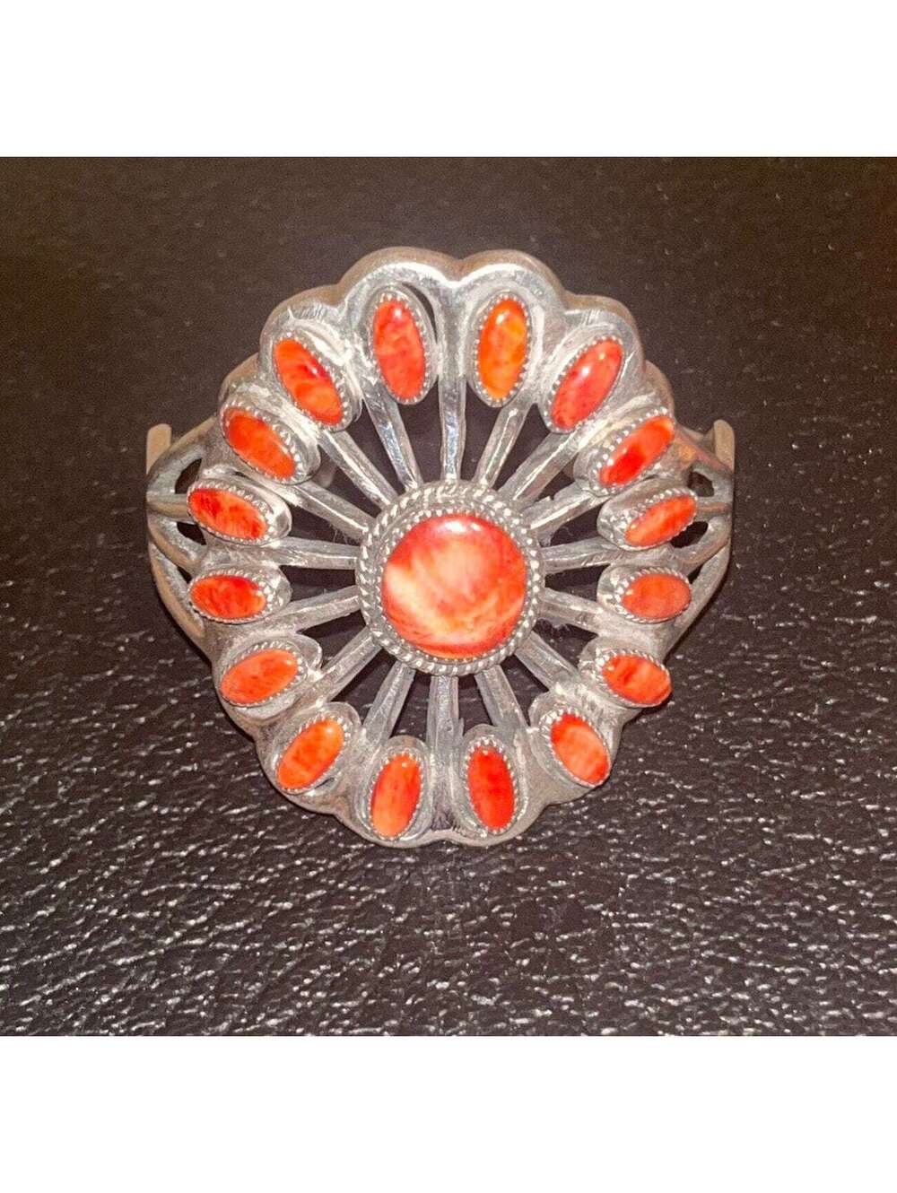 Navajo handmade spiny oyster bracelet sterling silver Rare